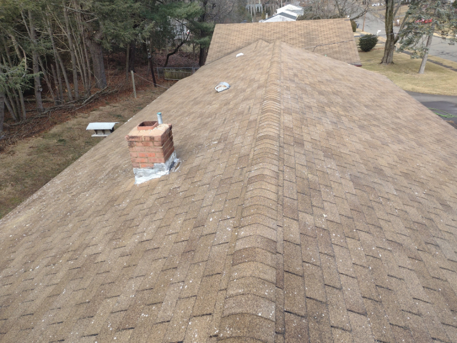 Safe Roof Soft Washing In Stratford, CT